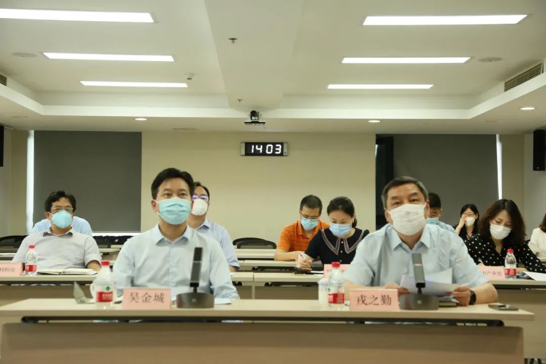 强化产业链整体协同带动上下游同步恢复重振