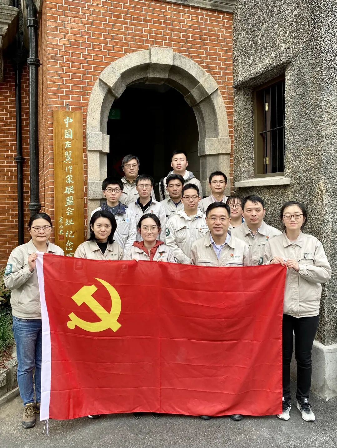 640-2.jpeg 640-2.jpeg