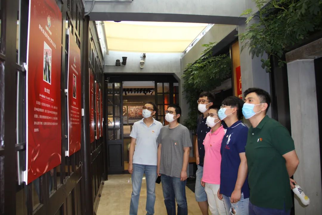 04.jpg